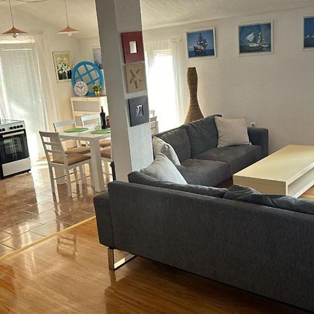 Apartment Beverly Kozino - By The Sea With Free Parking Dış mekan fotoğraf
